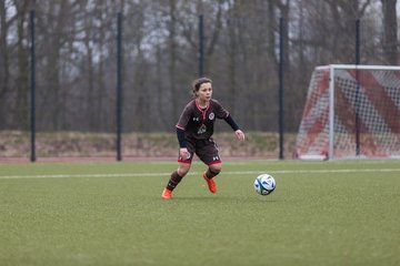 Bild 33 - B-Juniorinnen Walddoerfer - St.Pauli : Ergebnis: 4:1